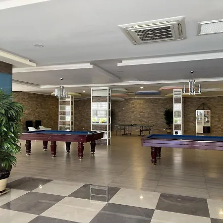 Sa Apartments! 300m To The