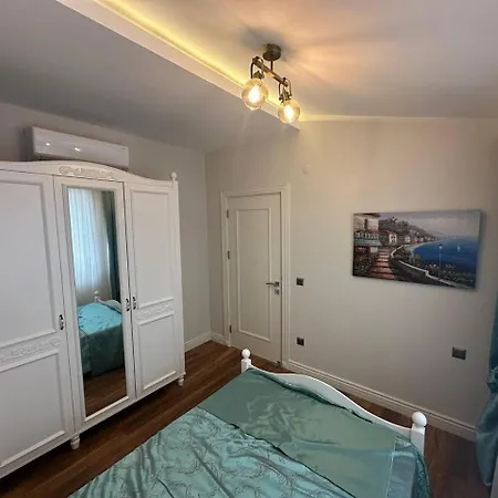 Διαμέρισμα Sa Apartments! Beachfront With Sea View & Pool *